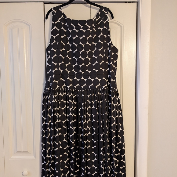 Calvin Klein Black and White Polka Dot Dress - Picture 4 of 5